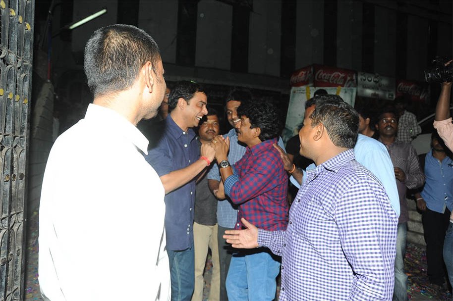 Yevadu-Trailer-Launch-at-Sandhya-70MM